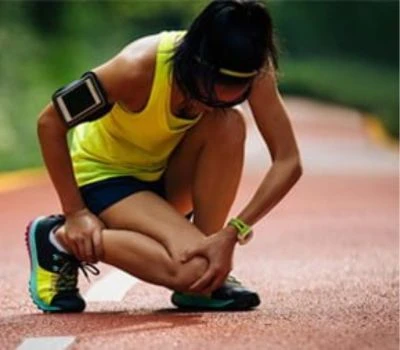 Streso lūžių prevencija sportininkams naudojant biomechaninį indeksą AHI: kaip 3D pėdos duomenys ...